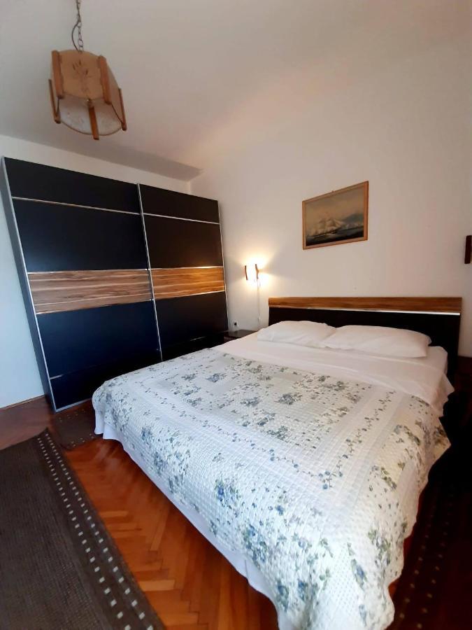 Apartment Riko - Accomodation "With" The Adriatic Sea Kampor エクステリア 写真